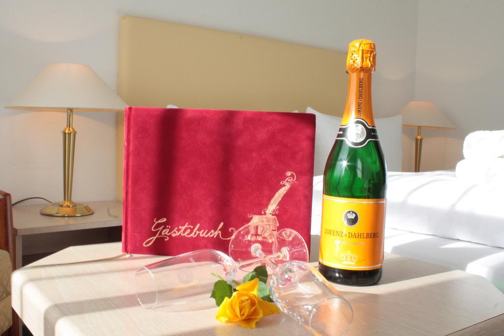 Lindenhotel Stralsund Eksteriør billede