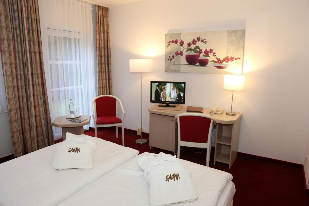 Lindenhotel Stralsund Eksteriør billede